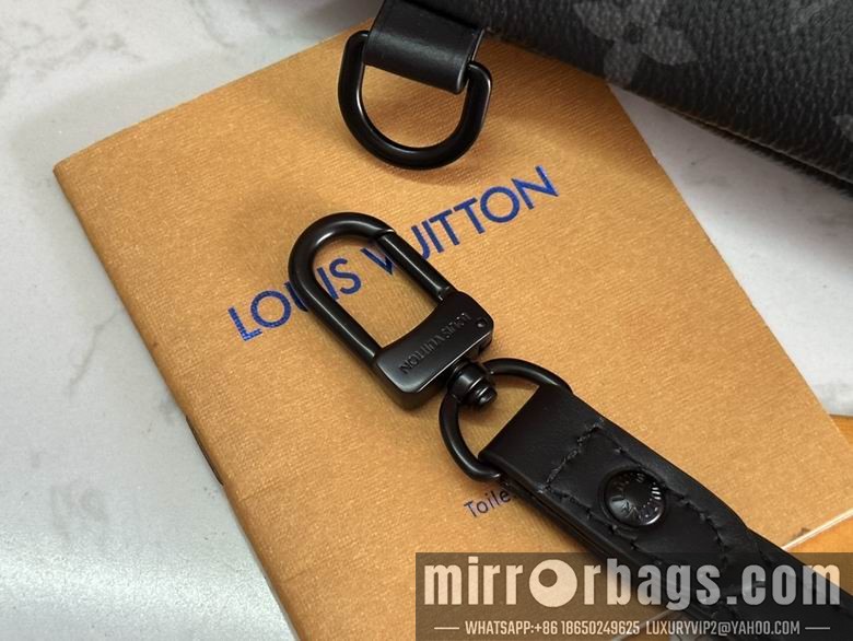 1:1 Louis Vuitton Bags M81569 30X21.5X1cm WP