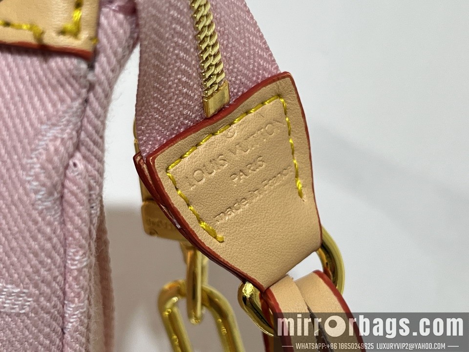 1:1 Louis Vuitton Bags Pochette Acc M13404 22x13x4cm ss5