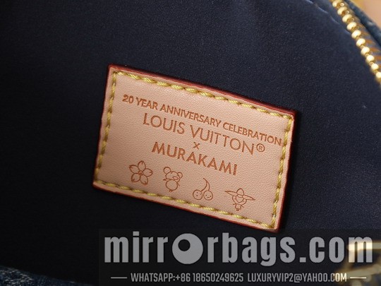 1:1 Louis Vuitton Bags Coussin M14978 26x20x12cm ss