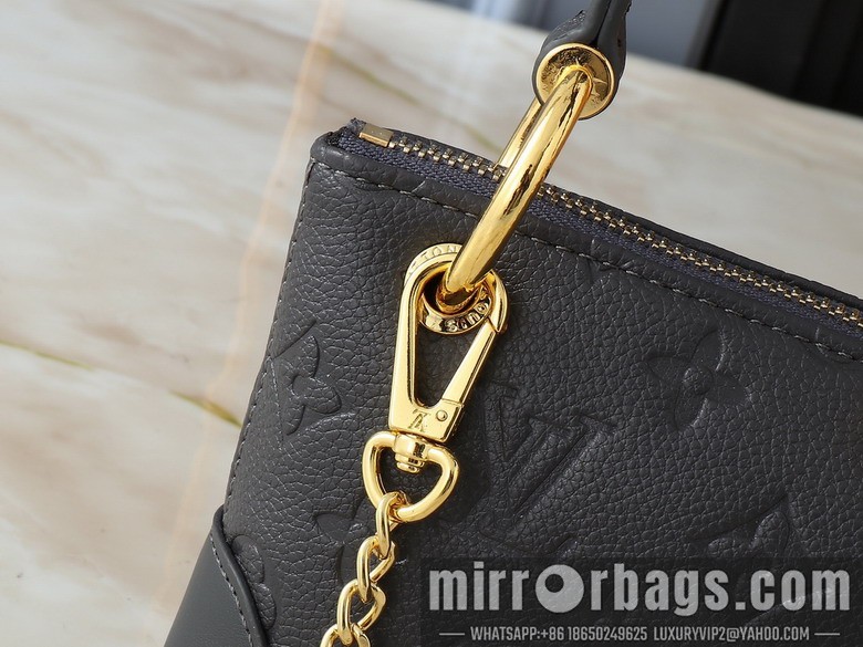 1:1 Louis Vuitton Bags Sevres M12174 25x13x5cm ss