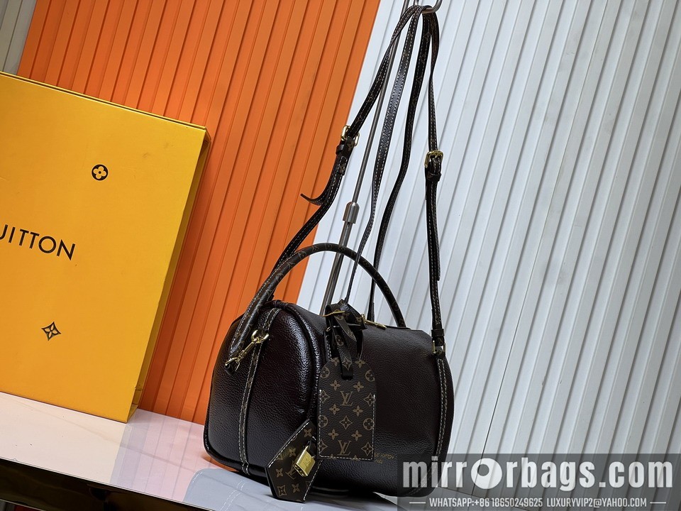 1:1 Louis Vuitton Bags M13667 25x15x18cm ss1