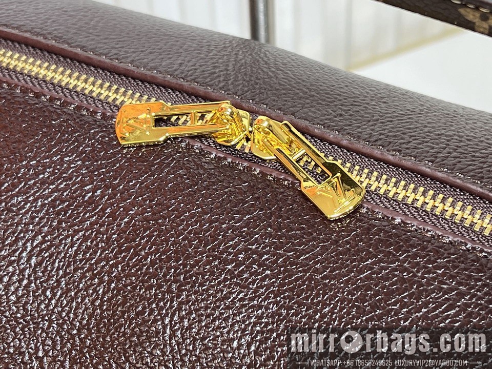 1:1 Louis Vuitton Bags M13668 40x20x25cm ss1