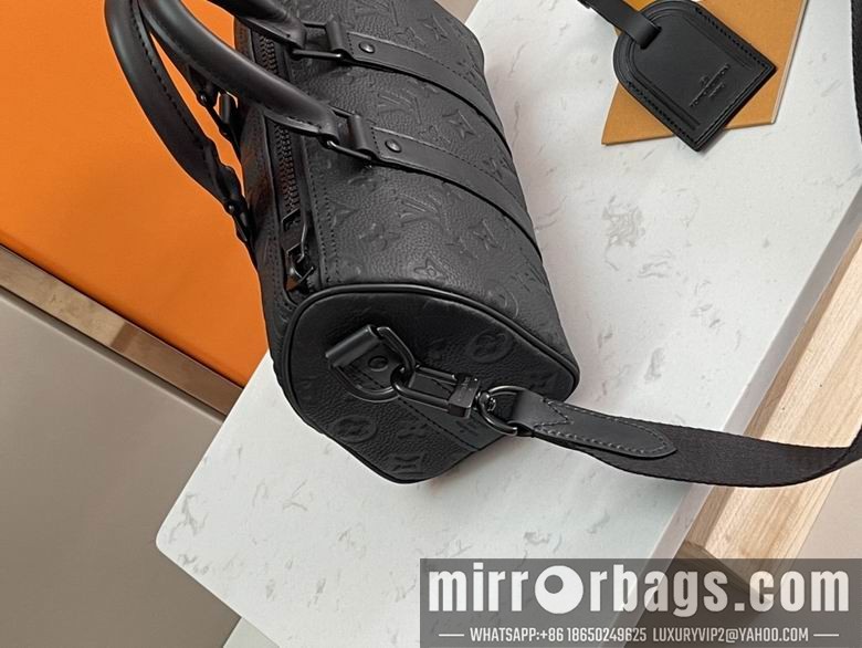 1:1 Louis Vuitton Bags M20900 25X15X11cm WP