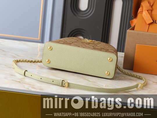 1:1 Louis Vuitton Bags Cap M14389 27x18x9cm ss
