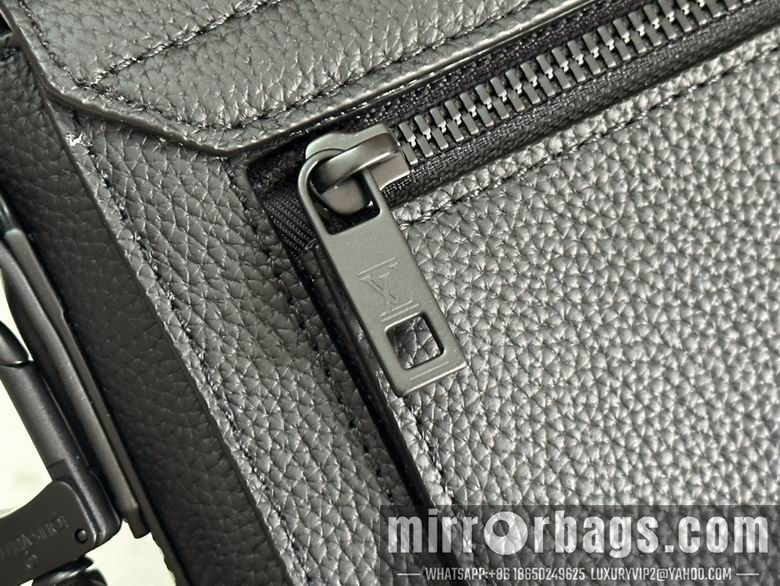 1:1 Louis Vuitton Bags M24769 22X16.5X7cm WP