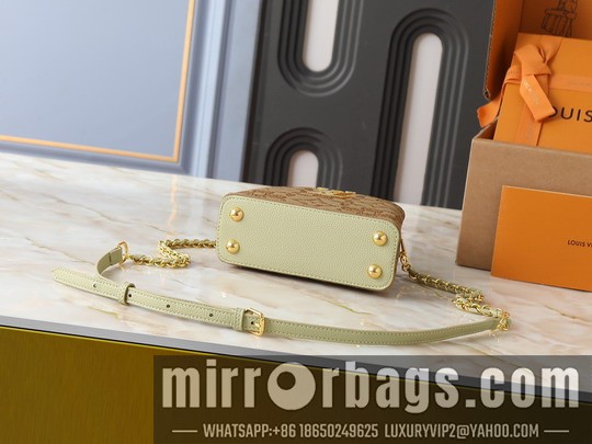 1:1 Louis Vuitton Bags Cap M14389 21x14x8cm ss