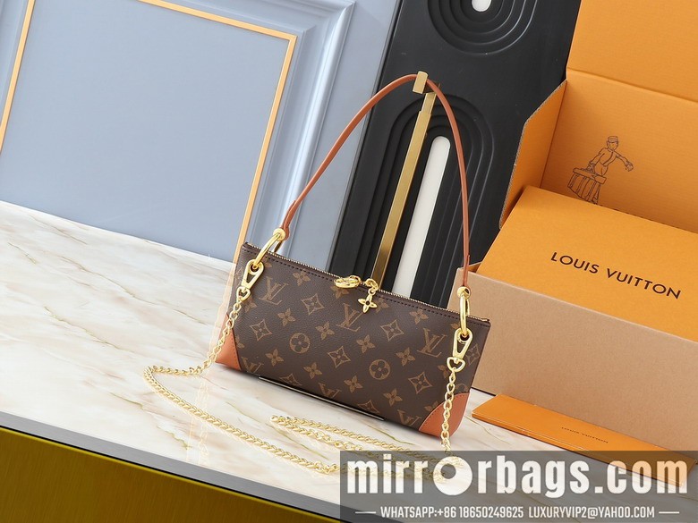 1:1 Louis Vuitton Bags Sevres M12174 25x13x5cm ss7