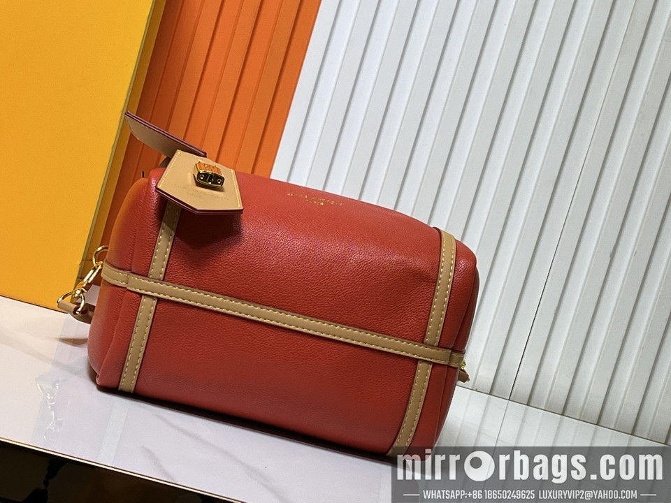1:1 Louis Vuitton Bags M13667 25x15x18cm ss4