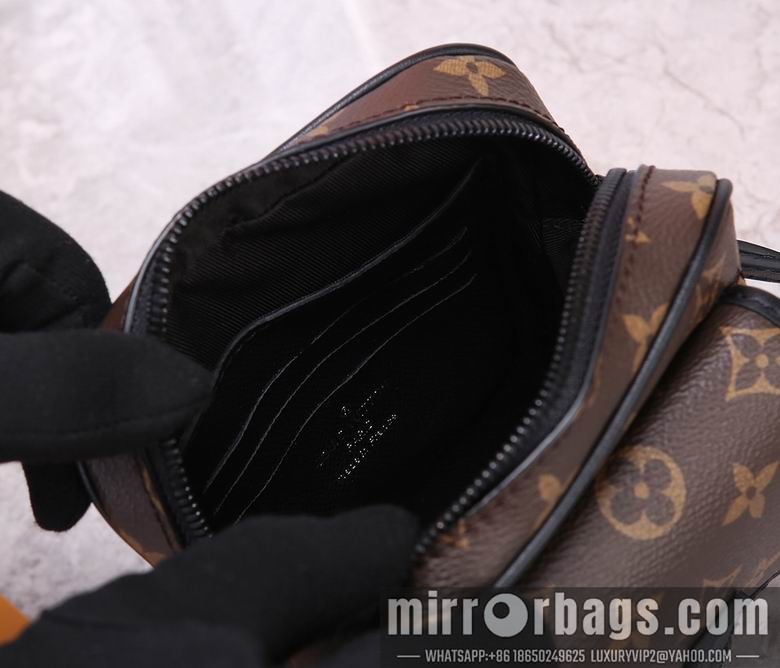 1:1 Louis Vuitton Bags M69404 15X17X8cm WP