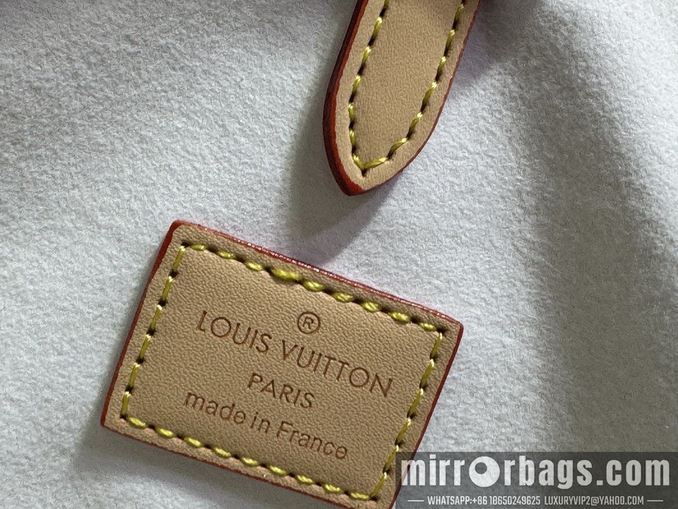 1:1 Louis Vuitton Bags On M45039 35x27x14cm ss2