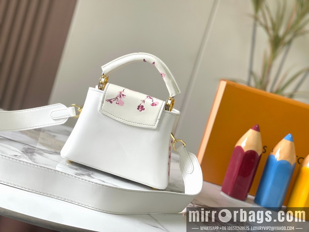 1:1 Louis Vuitton Bags Cap M25886 21x14x8cm ss