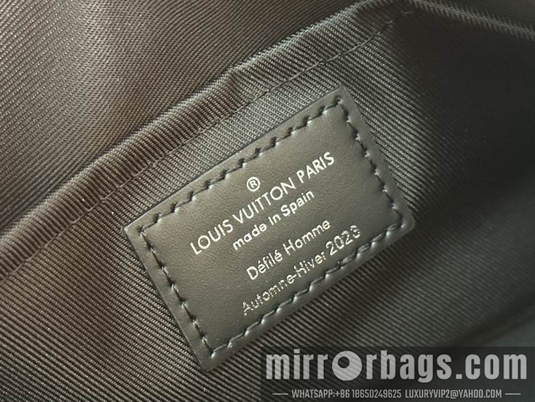 1:1 Louis Vuitton Bags m23092 33X17X17cm WP
