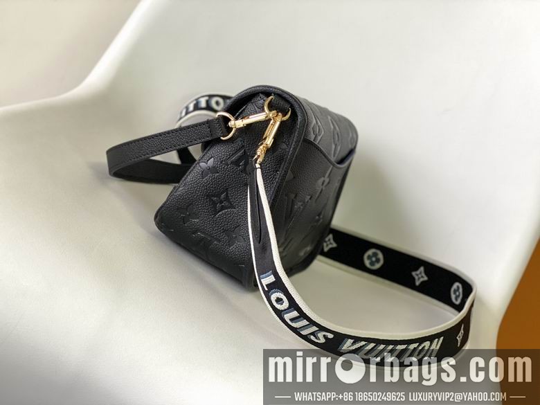 1:1 Louis Vuitton Bags M46386 23X16X8.5cm WP