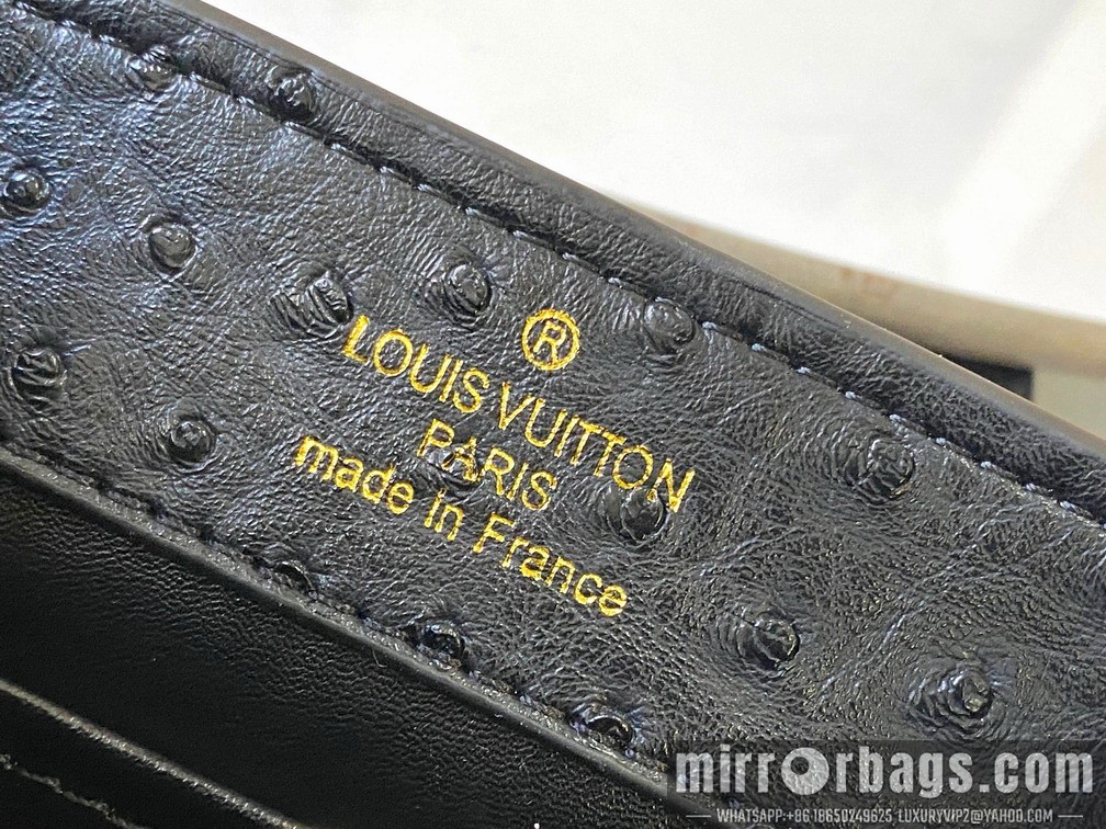 1:1 Louis Vuitton Bags Cap M48865 21x14x8cm ss