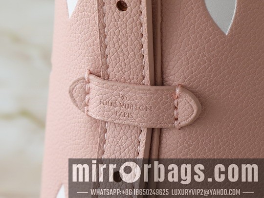 1:1 Louis Vuitton Bags CarryAll M46203 29x24x12cm ss1..