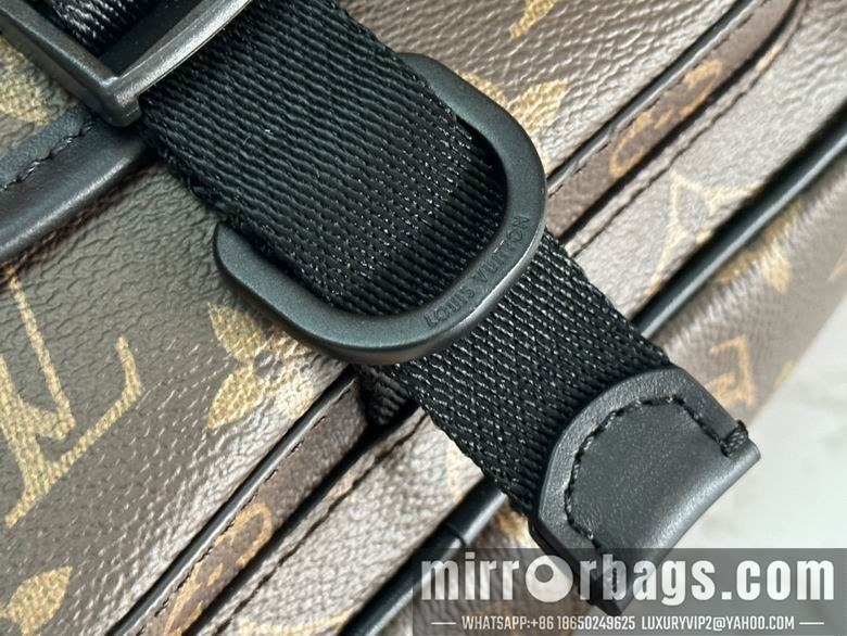 1:1 Louis Vuitton Bags Quest 46973 18X18X10cm WP
