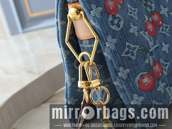 1:1 Louis Vuitton Bags Coussin M57790 26x20x12cm ss.