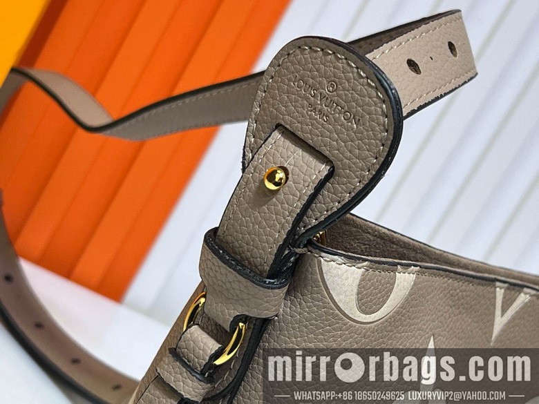 1:1 Louis Vuitton Bags ALL In M12925 16x12x18cm ss