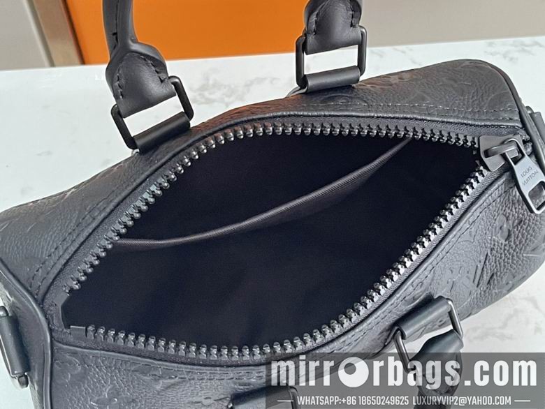 1:1 Louis Vuitton Bags M20900 25X15X11cm WP