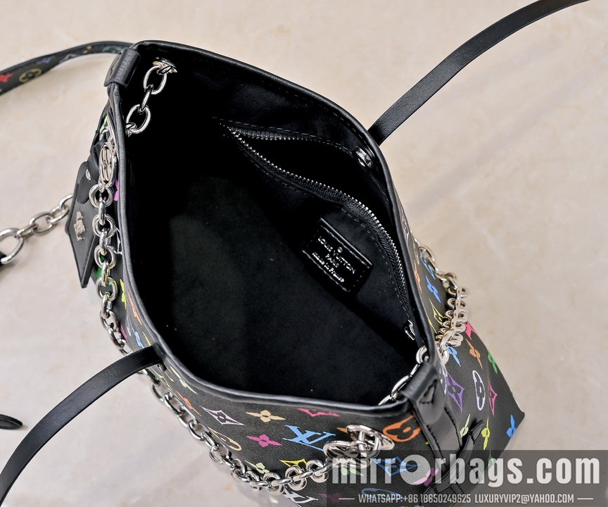 1:1 Louis Vuitton Bags M13014 26x17x10cm ss1