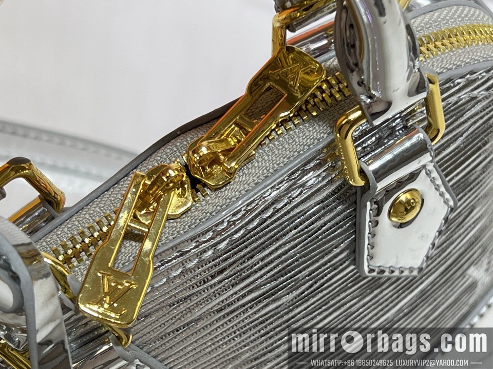 1:1 Louis Vuitton Bags M82717 18x12x8cm ss6