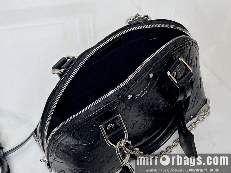 1:1 Louis Vuitton Bags Alma M26084 22x19x11cm ss1