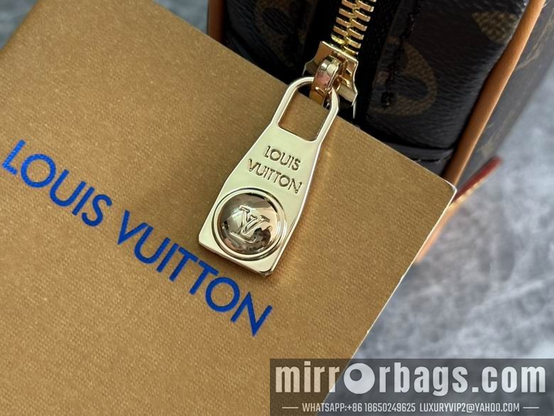 1:1 Louis Vuitton Bags M14058 13X6.5X20cm WP
