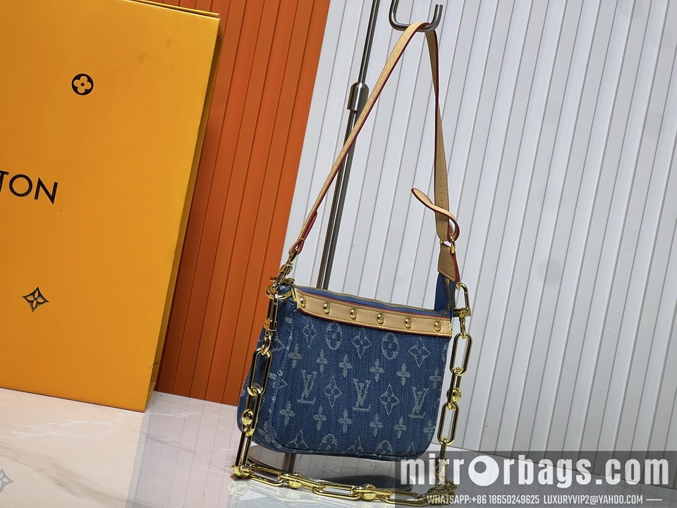 1:1 Louis Vuitton Bags Pochette Acc M13404 22x13x4cm ss2