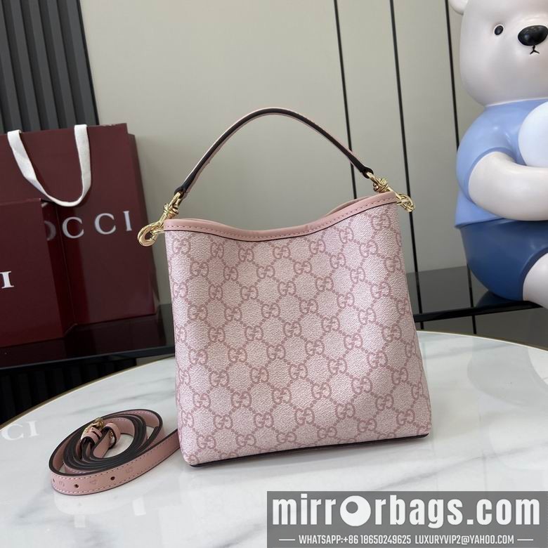 Gucci Bags 815118 19X18X11cm YG 2colour