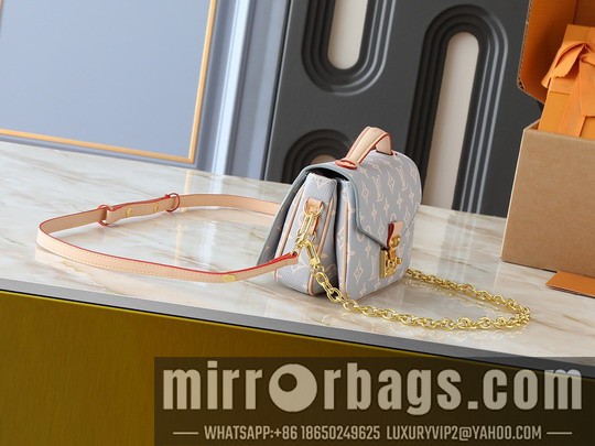 1:1 Louis Vuitton Bags Métis M46279 21.5x13.5x6cm ss9