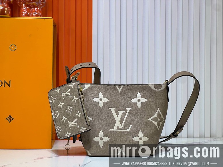 1:1 Louis Vuitton Bags ALL In M12925 16x12x18cm ss