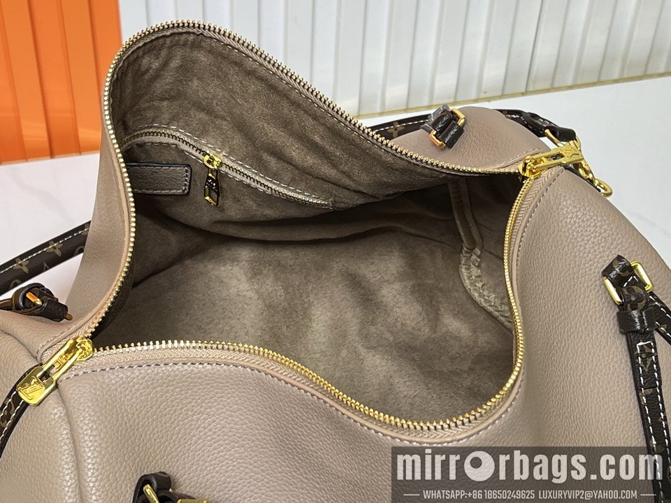 1:1 Louis Vuitton Bags M13668 40x20x25cm ss
