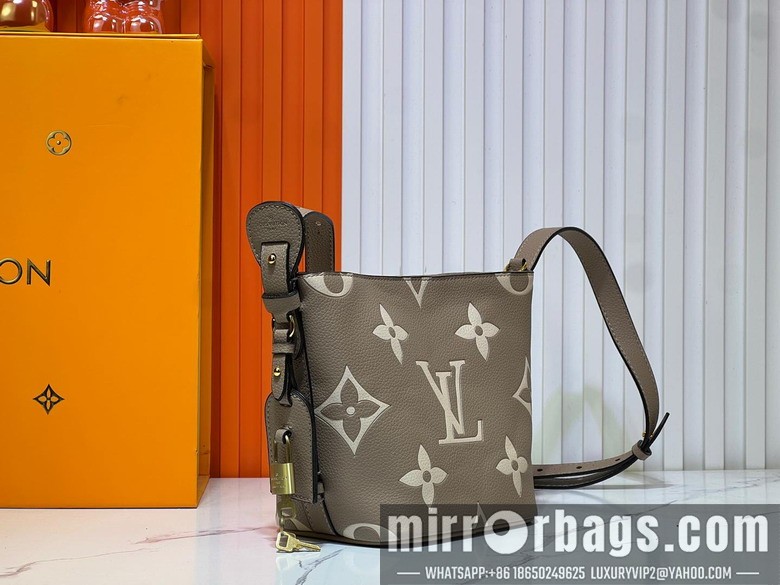 1:1 Louis Vuitton Bags ALL In M12925 16x12x18cm ss