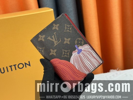 1:1 Louis Vuitton Bags M60411 10x14x2.5cm ss2