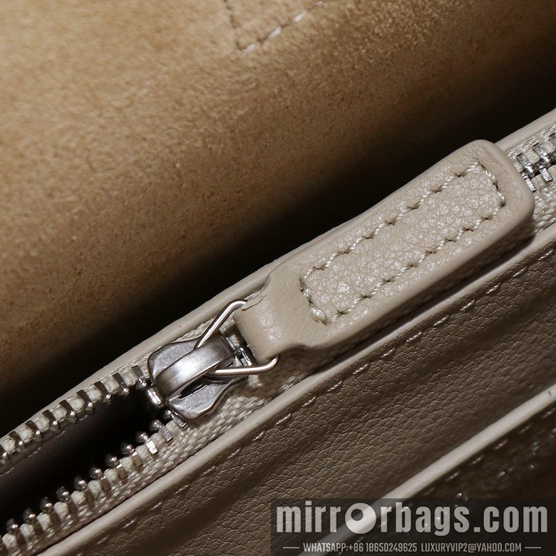 YSL Bags YSL Le 657230 24x24x10cm 8D6