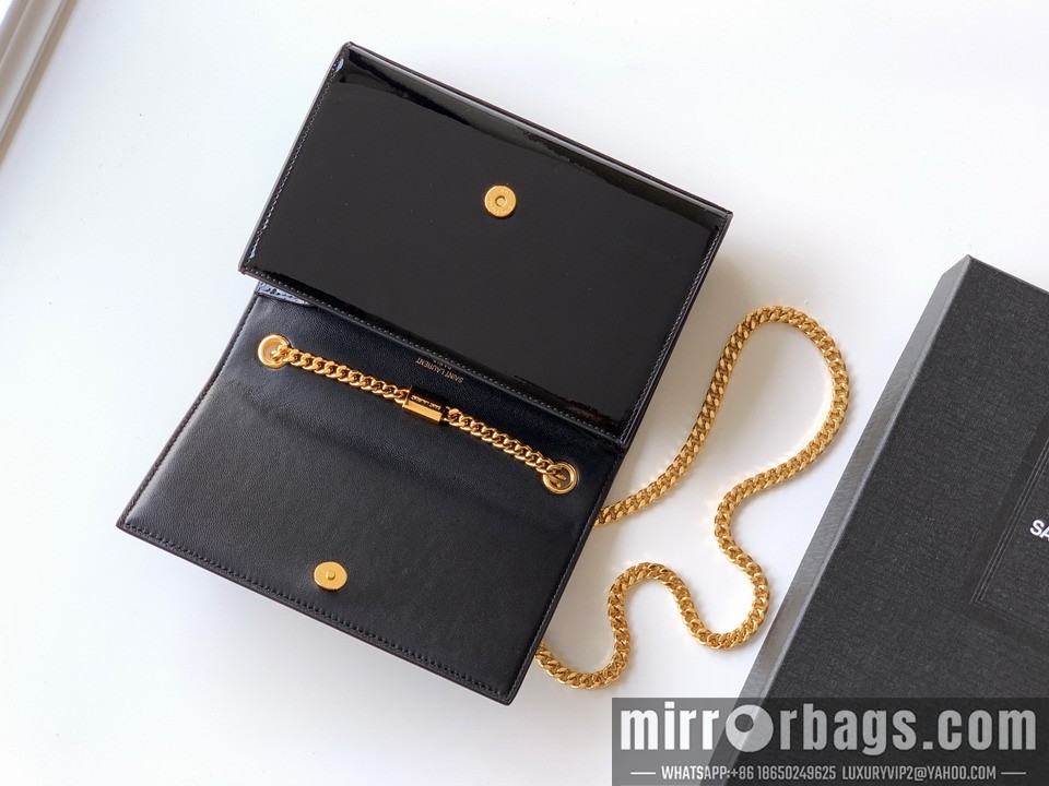 YSL Bags YSL kate 377629 20x12.5x5cm 8D1