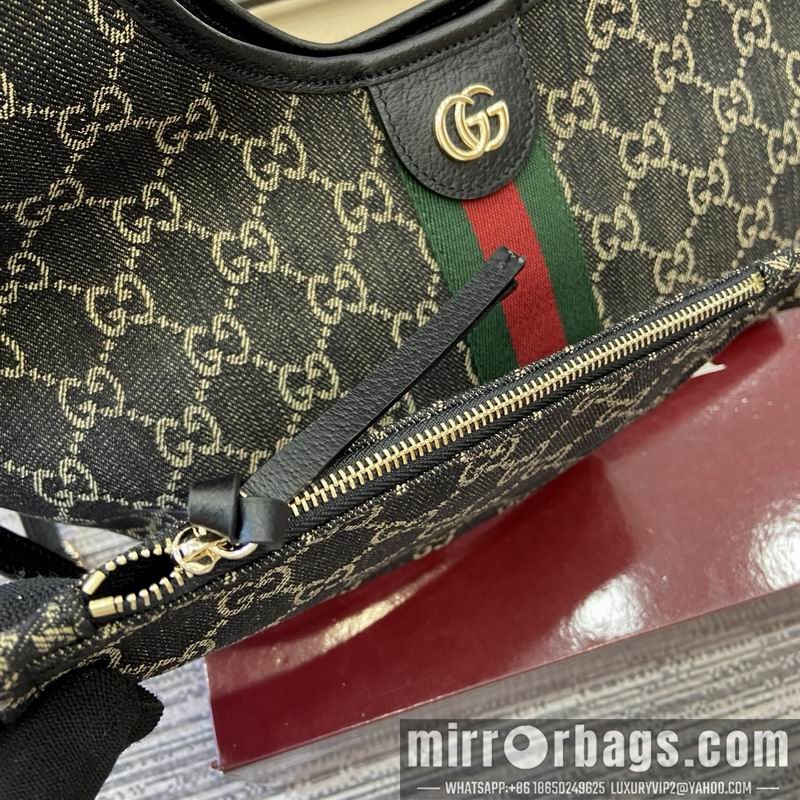 Gucci Bags 860845 25x20x15cm MP3