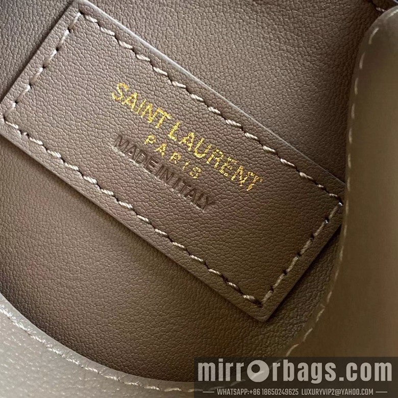 YSL Bags YSL 713938 22x22x10cm 8D