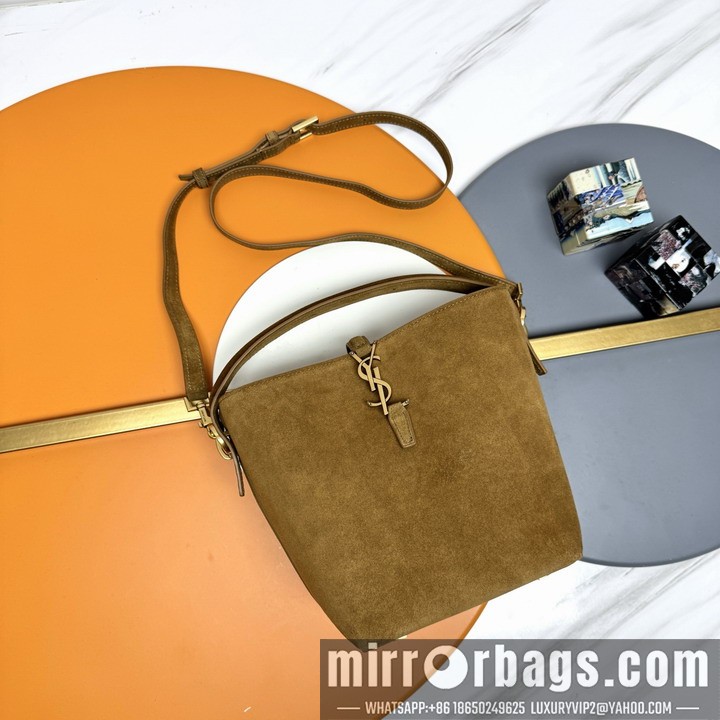 YSL Bags YSL 749036 17x20x13cm 8D.