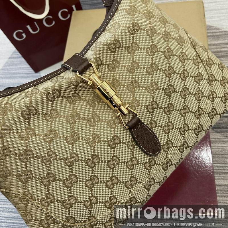 Gucci Bags 863136 28x19x4.5cm MP