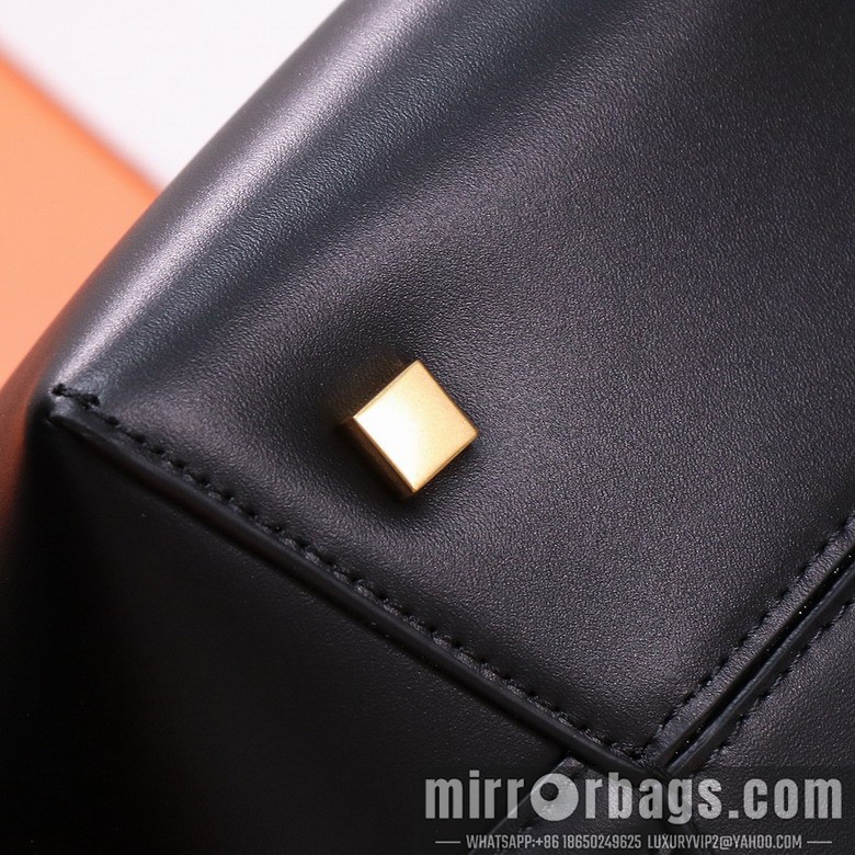 YSL Bags YSL 749036 17x20x13cm 8D2