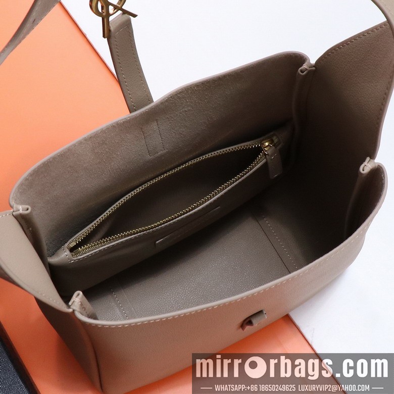 YSL Bags YSL Le 657230 24x24x10cm 8D1