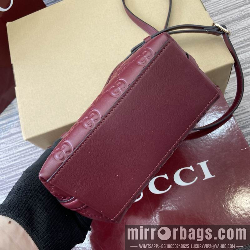 Gucci Bags 847090 15x18x8cm MP 3色