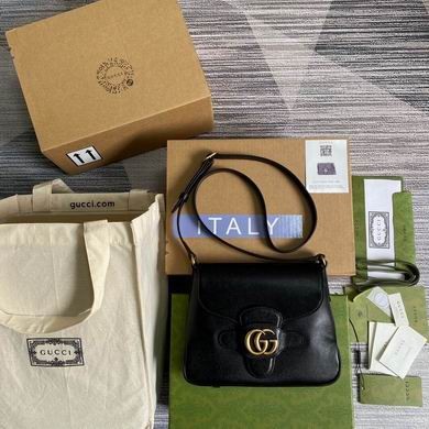 Gucci Bags BG648934 23.5x17.5x5