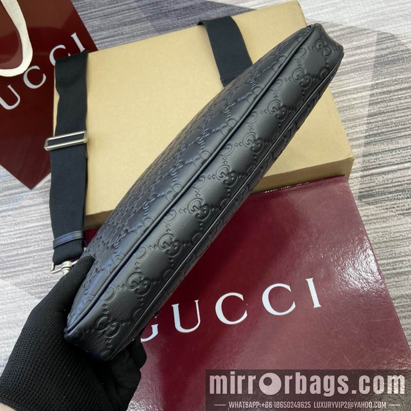 Gucci Bags 850214 31x24.5x3.5cm MP
