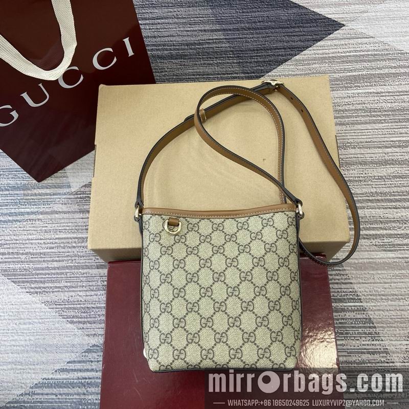 Gucci Bags 847090 15x18x8cm MP 2色