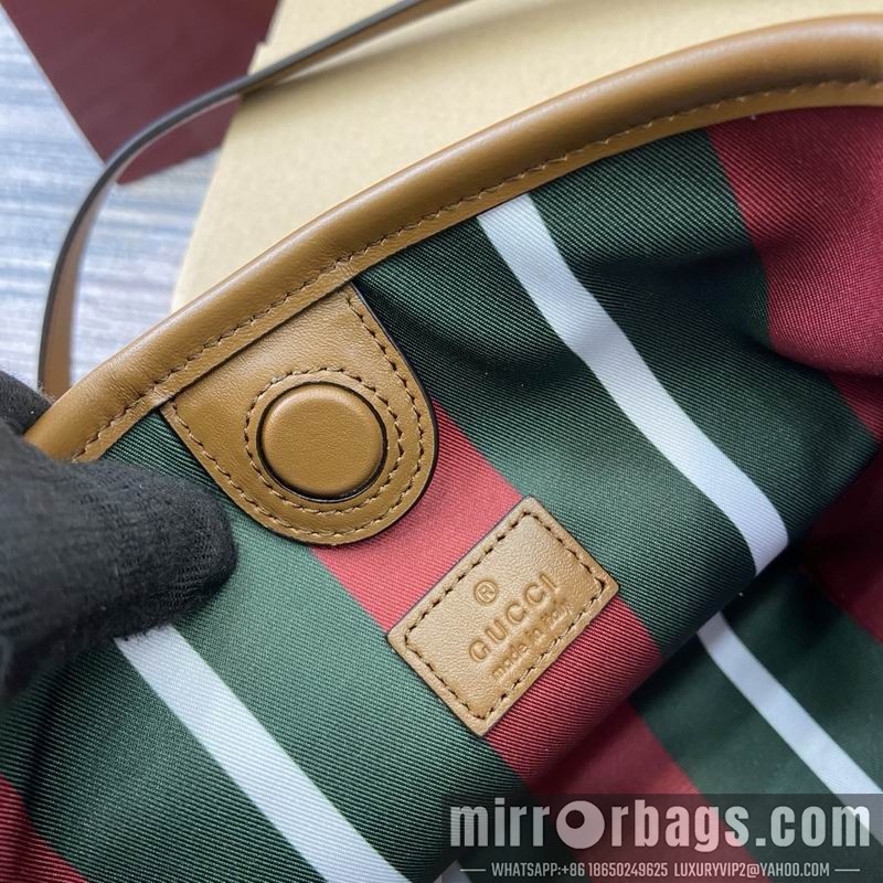 Gucci Bags 847090 15x18x8cm MP 2色