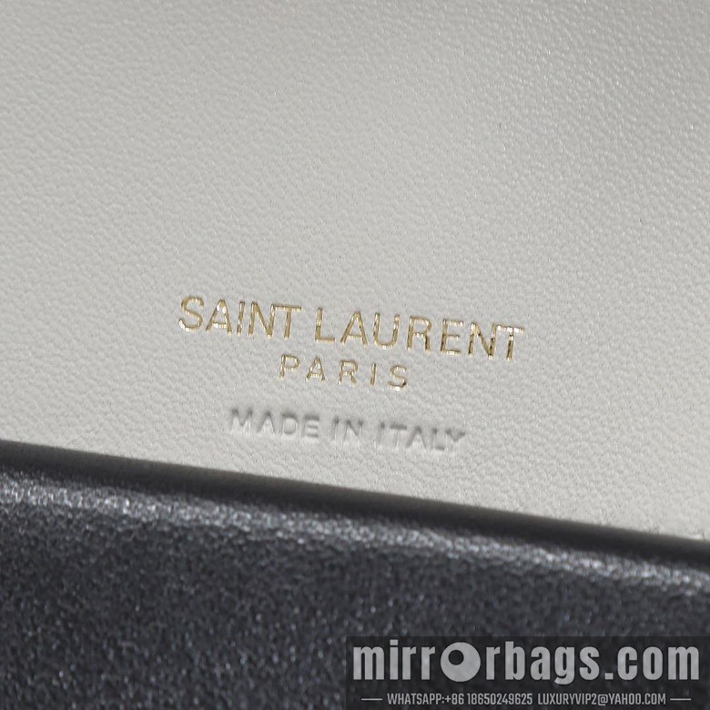 YSL Bags YSL 821749 20x12x6cm 8D1