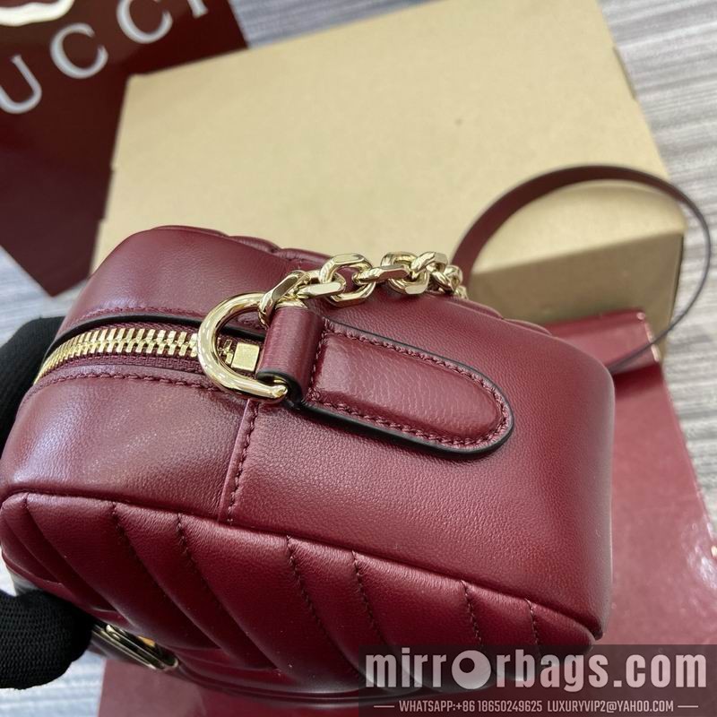 Gucci Bags 855273 24x15x8cm MP4