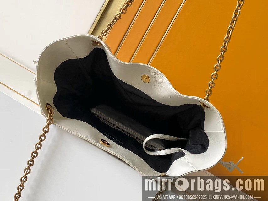 YSL Bags YSL 809824 35x35x10cm jj2